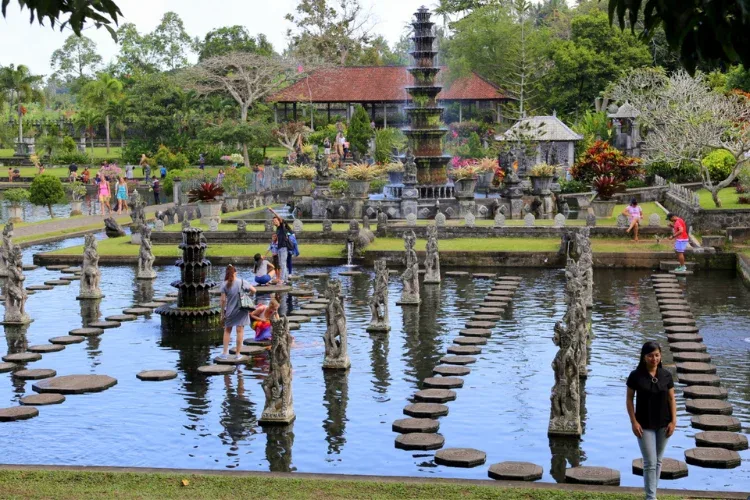wisata karangasem