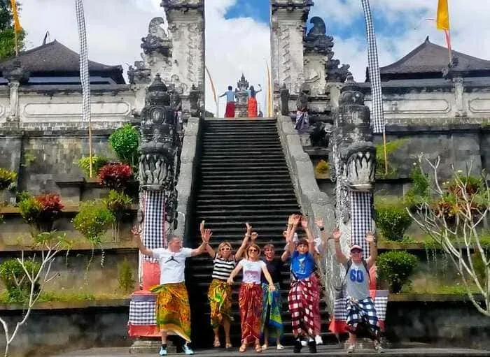 Paket tour Bali plus hotel liburan praktis tanpa ribet