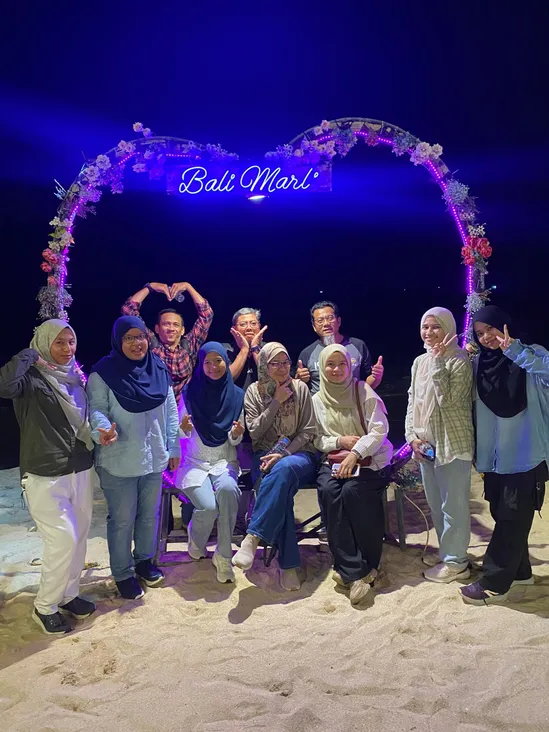 Bali Marli Romantic Dinner Beach Jimbaran