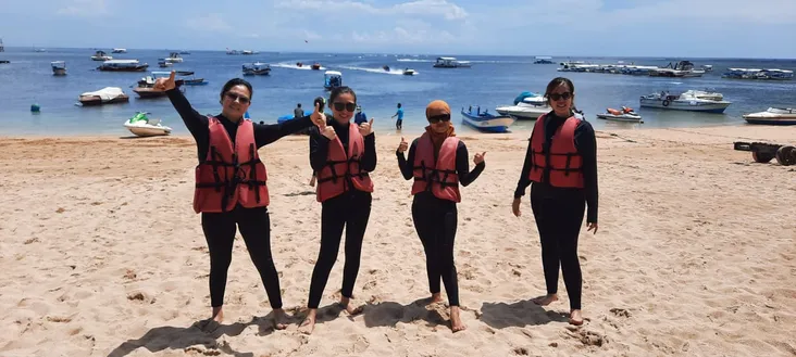 Foto Pakaian Adat Bali Kutabalitour 3