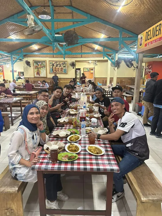 Makan Siang Kuliner Bali