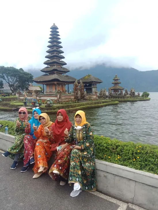 Pura Ulun Danu 2